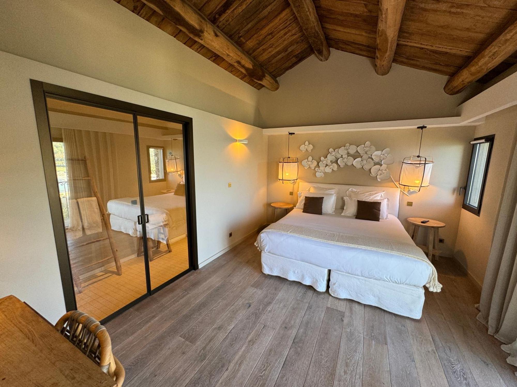 Misincu Hotel Cagnano Kültér fotó